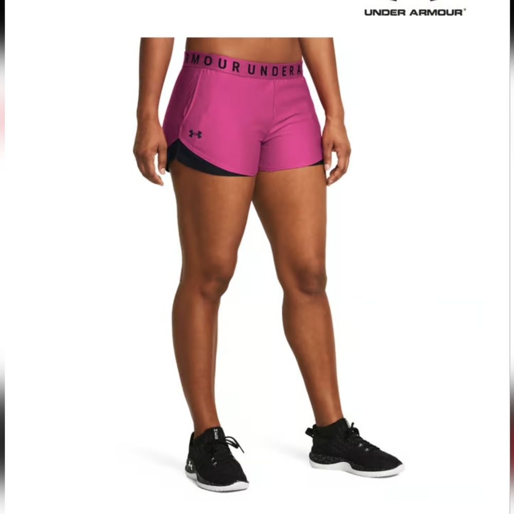 NWT Under Armour women play up shorts 3.0 size 2xl fushia and black color